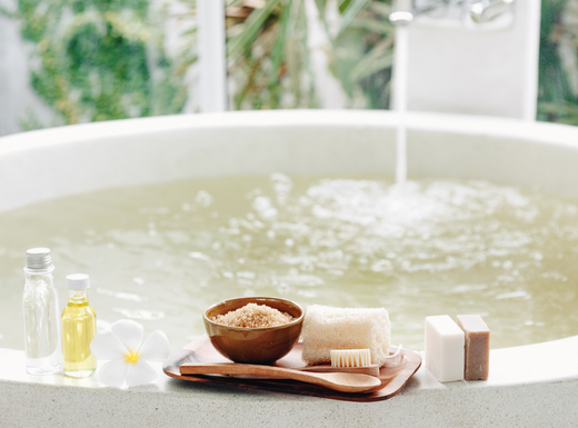 Does a Hot Bath Help Muscle Recovery?