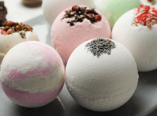 How to Make Bath Bombs - Sassy Scents